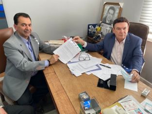 VISITA AO DEPUTADO ESTADUAL CAMPOS MACHADO